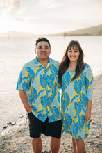 Load image into Gallery viewer, Kalo Lani Men’s Aloha Shirt