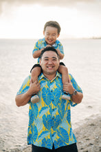 Load image into Gallery viewer, Kalo Lani Men’s Aloha Shirt
